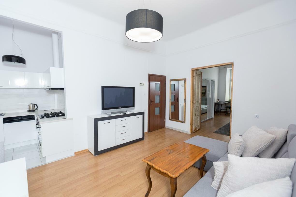 Apartment - Old Town - Cyrulicza Lublin Ngoại thất bức ảnh