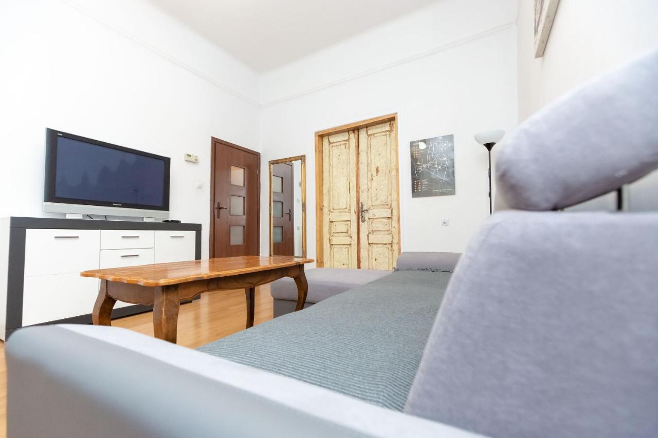Apartment - Old Town - Cyrulicza Lublin Ngoại thất bức ảnh