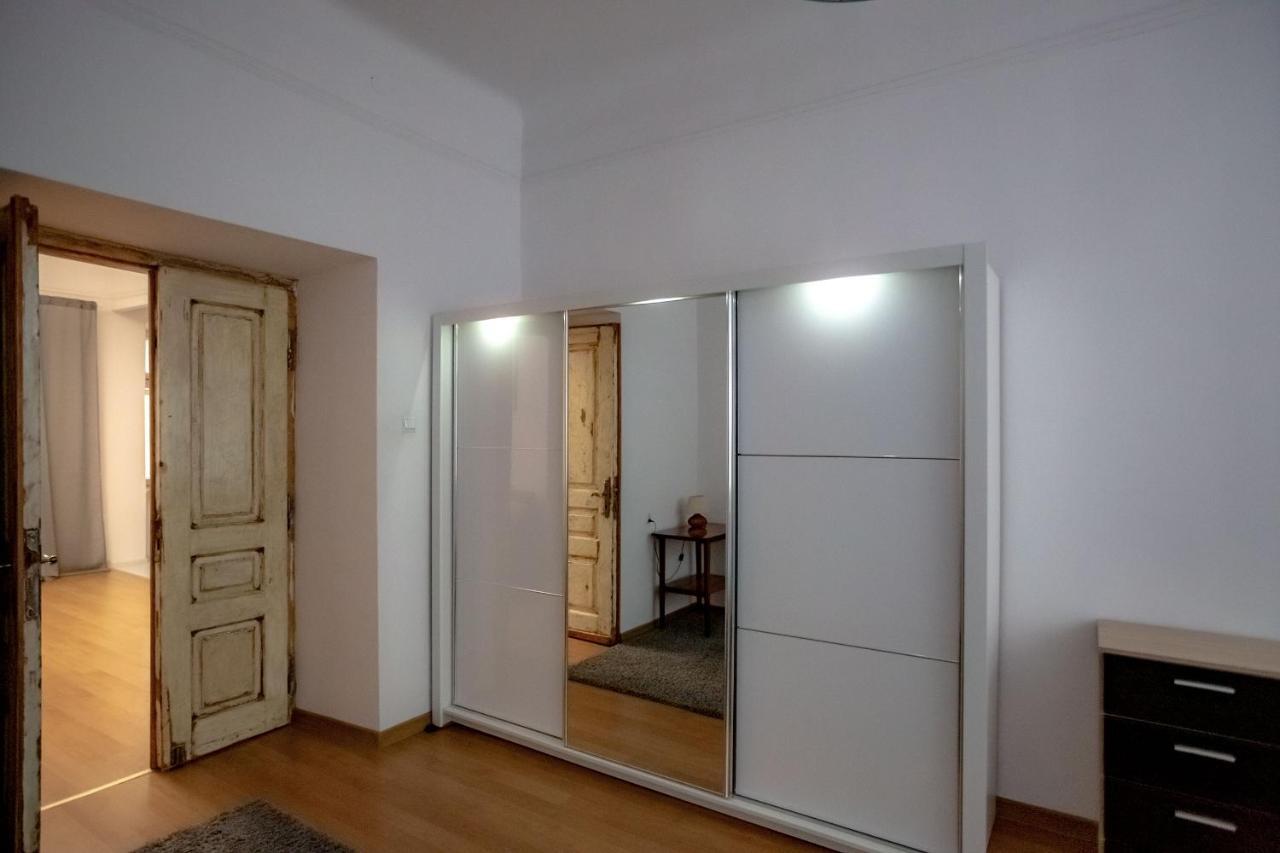 Apartment - Old Town - Cyrulicza Lublin Ngoại thất bức ảnh